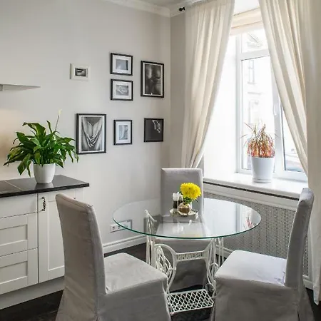 Apartment Eduarda Smilga, 1